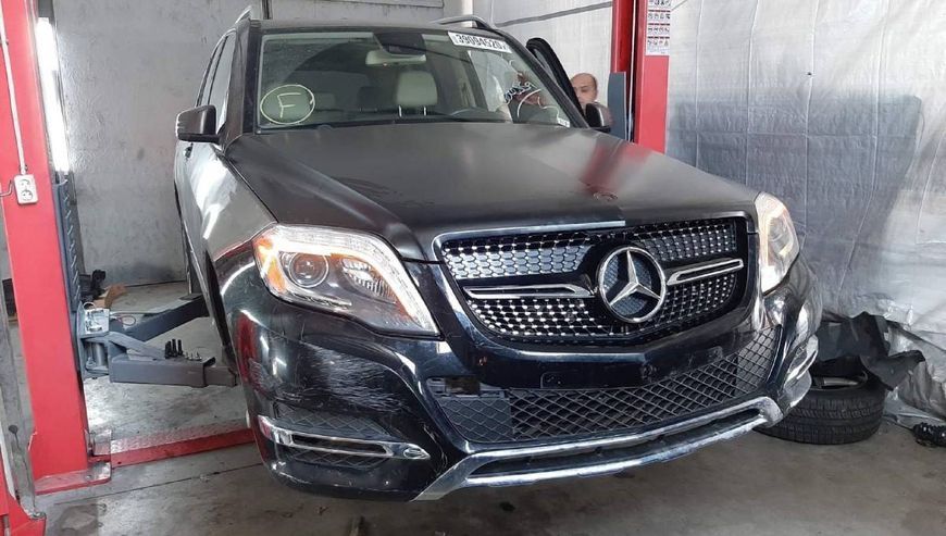 Решетка радиатора на Mercedes GLK-class X204 2012-2015 Black Diamond 429998 фото