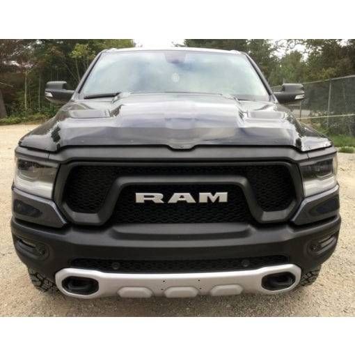 Дефлектор капоту на Dodge RAM 2019- FormFit Hood Protector HD6R19 229311 фото