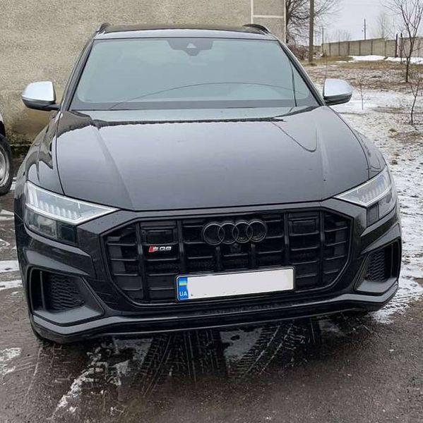 Автологотип черная эмблема Audi Q8 4M 2018- Black Edition в решетку радиатора 4m8071801 232884 фото Автологотип черная эмблема Audi Q8 4M 2018- Black Edition в решетку радиатора 4m8071801 232884 фото