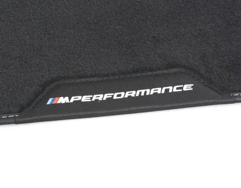Волюрові килимки на BMW X7 2018- M PERFORMANCE оригінал 51472457272 415354 фото Волюрові килимки на BMW X7 2018- M PERFORMANCE оригінал 51472457272 415354 фото