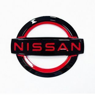 Автологотип шильдик эмблема надпись Nissan 125x105мм Red черный глянец 523635 фото