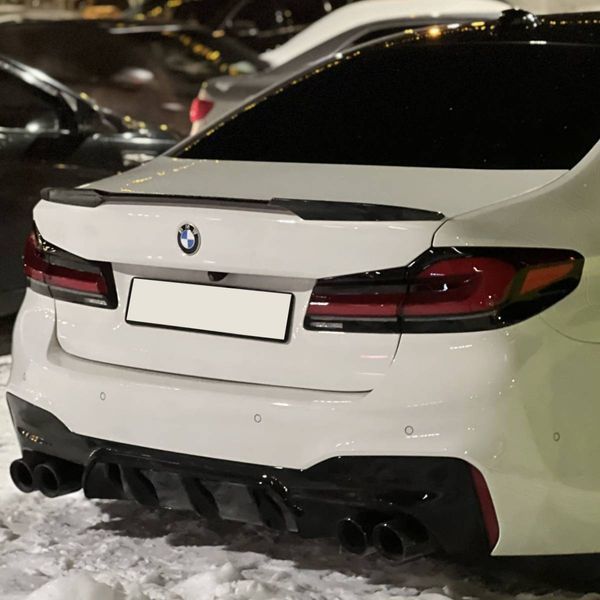 Спойлер на машину BMW 5 G30 2017-2022 в стиле М4 черный глянец 429878 фото
