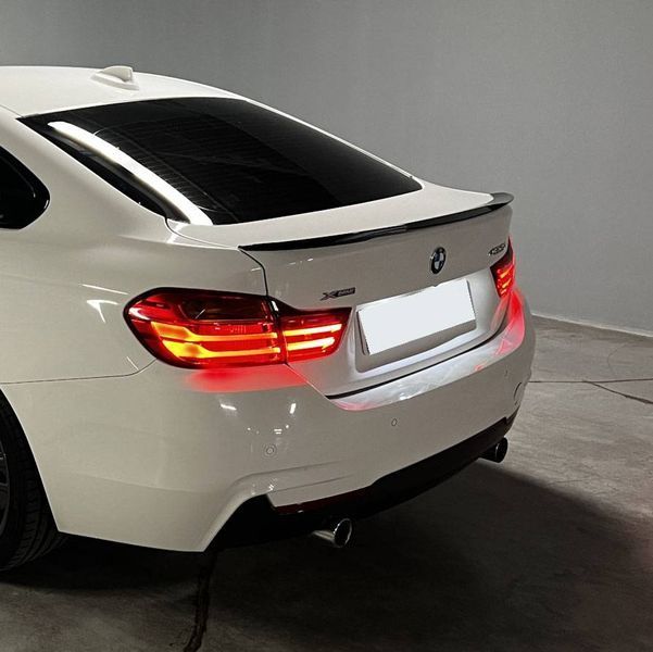 Спойлер на BMW 4 F36 Gran Coupe 2014-2019 стиль M4 чорний глянець 356240 фото