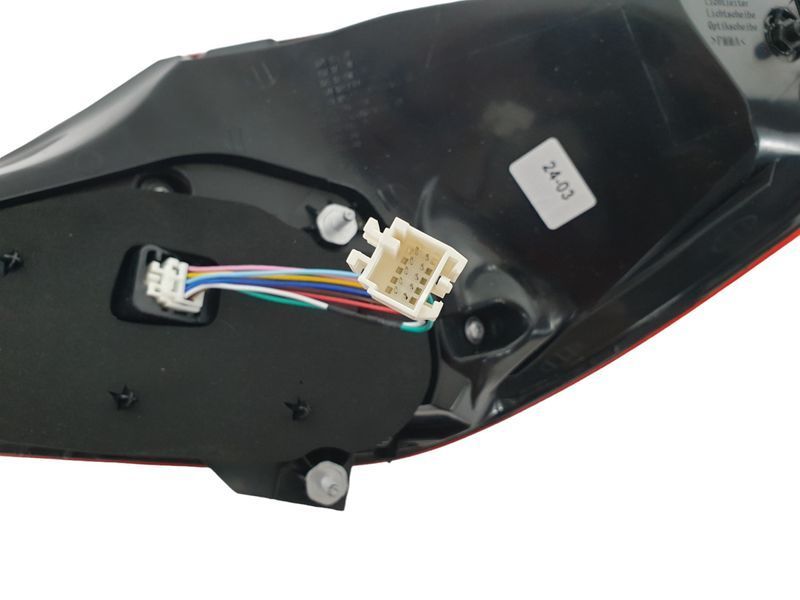 Задние фонари (апгрейд в LCI) на Mercedes C-class W205 2014-2018 428228 фото Задние фонари (апгрейд в LCI) на Mercedes C-class W205 2014-2018 428228 фото