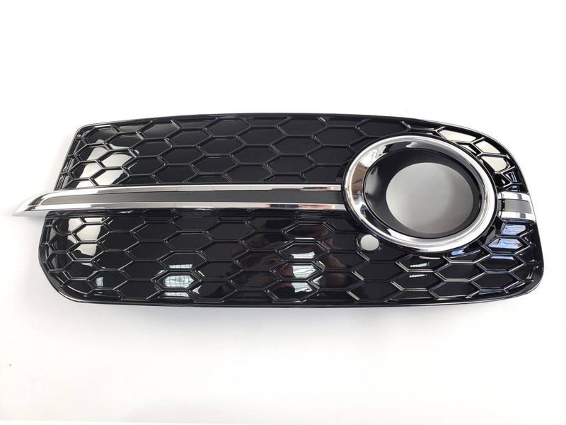 Решетки в бампер Chrome Black (стиль SQ5 под туманки) на Audi Q5 2012-2016 430044 фото Решетки в бампер Chrome Black (стиль SQ5 под туманки) на Audi Q5 2012-2016 430044 фото