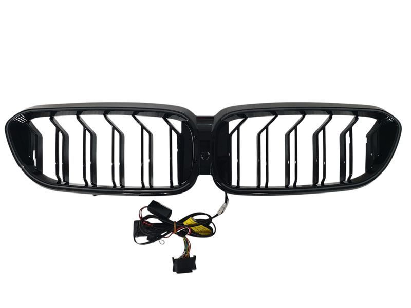 Решітка радіатора на BMW 5 G30, G31 2017-2022 Old to New LED Iconic glow 522716 фото Решітка радіатора на BMW 5 G30, G31 2017-2022 Old to New LED Iconic glow 522716 фото