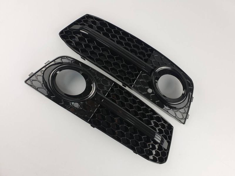 Решітки переднього бампера на Audi A4 B8 2007-2011 стиль RS Black A4-RS0081 240807 фото