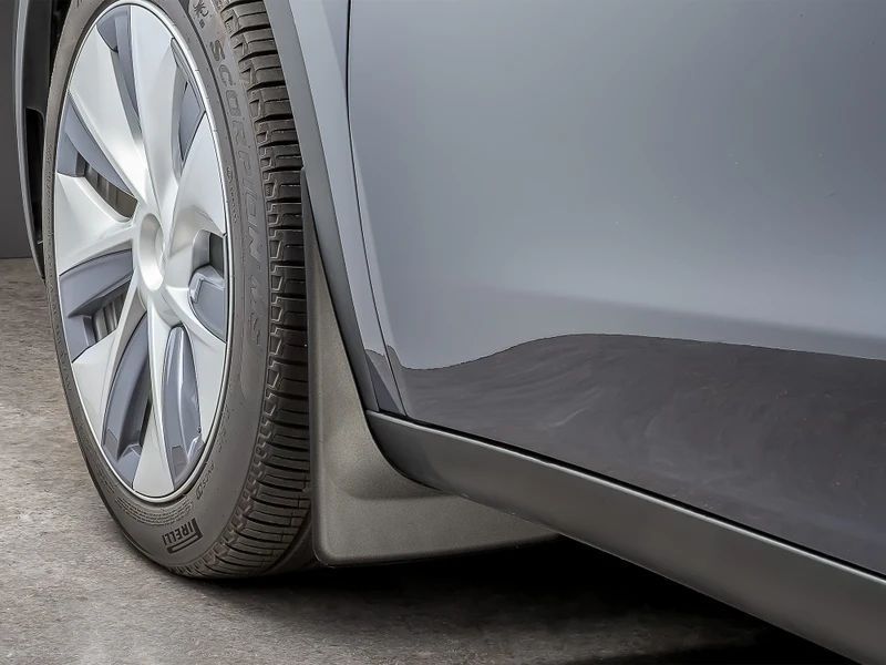Бризковики на Tesla Model Y 2020-2024 передні WeatherTech 110181 430123 фото