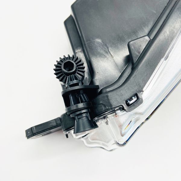 Протитуманна фара для BMW X5 G05, X6 G06, X7 G07 LED Права 63177406366 425602 фото