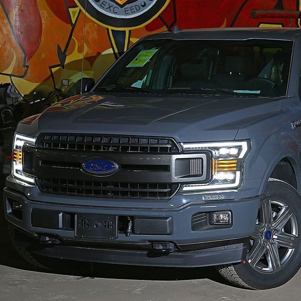 Альтернативная оптика передняя на Ford F-150 2018- Alpharex NOVA-Series LED Alpha-Black 242537 фото