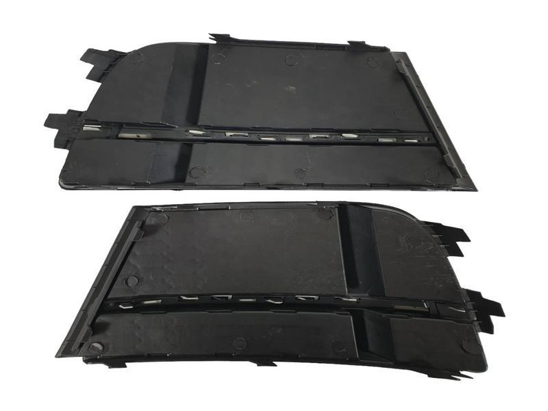 Решетки в бампер Gloss Black/Silver (в стиле S3) S-Line на Audi A3 2016-2020 429151 фото Решетки в бампер Gloss Black/Silver (в стиле S3) S-Line на Audi A3 2016-2020 429151 фото