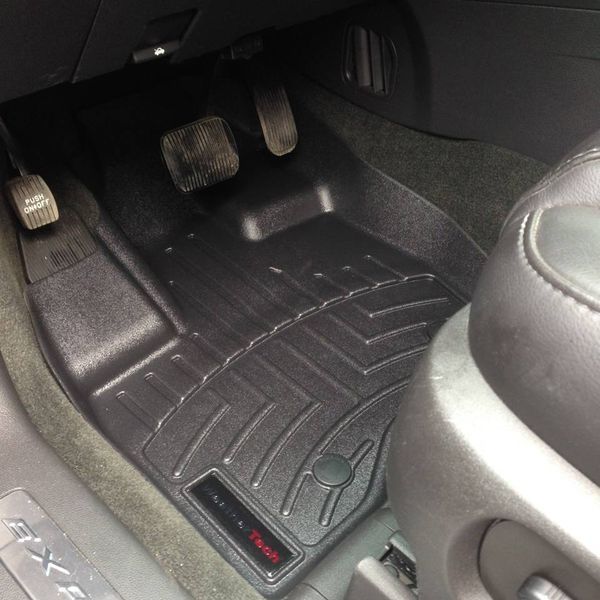 3D коврики для Ford Explorer 2015-2016 черные передние WeatherTech 447041 189438 фото
