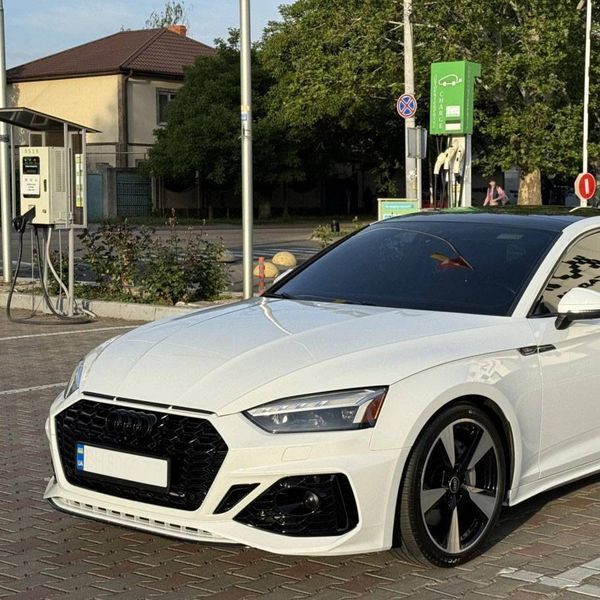 Решетка радиатора на Audi A5 2020- в стиле RS5 Black 430987 фото