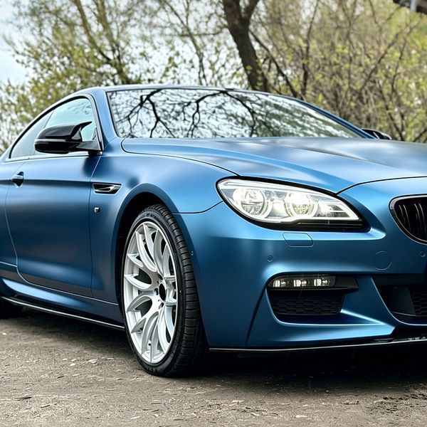 Накладки на зеркала на BMW 5, 6, 7 Series E60 E63 E64 F06 F12 F01 Черный глянец 523526 фото
