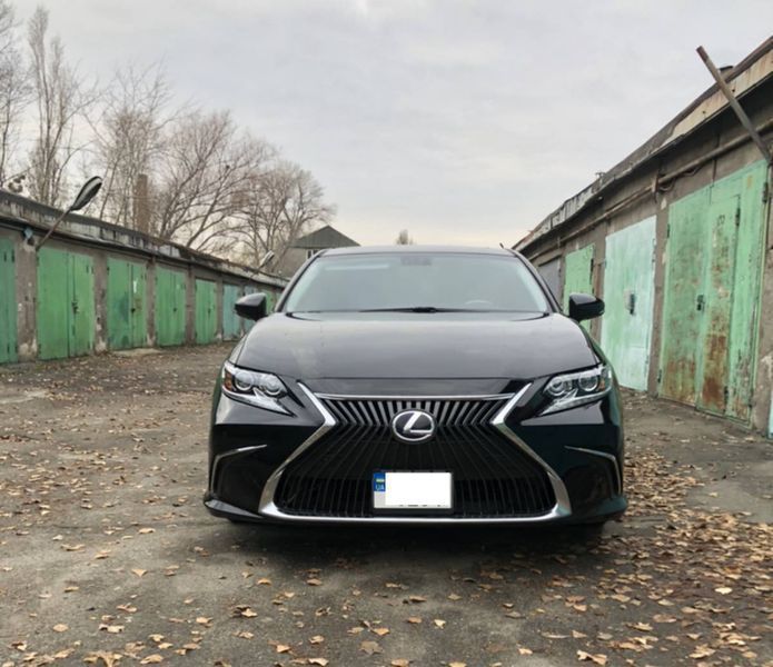 Передний бампер на Lexus ES 2012-2015 в стиле ES 2018 430246 фото