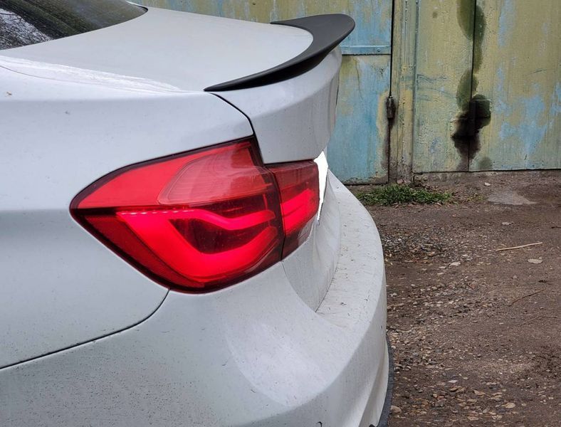 Спойлер на BMW 3 F30 2011-2018 стиль M-Performance чорний глянець 428789 фото