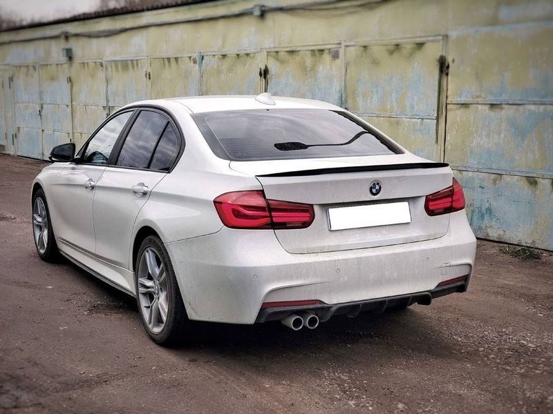 Спойлер на BMW 3 F30 2011-2018 стиль M-Performance чорний глянець 428789 фото