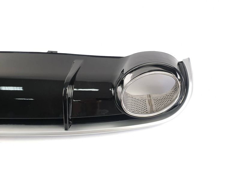 Диффузор (заднего бампера) Black Silver/Chrome Pipe (в стиле RS4) на Audi A4 B8 2007-2011 427787 фото