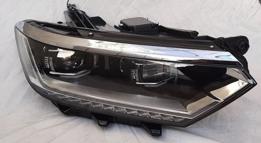 Передние фары на Volkswagen Passat B8 2014-FULL LED вместо штатных галогеновых фар 430493 фото