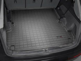 Килимок у багажник для Audi Q5 2017- чорний WeatherTech 401056 98011 фото