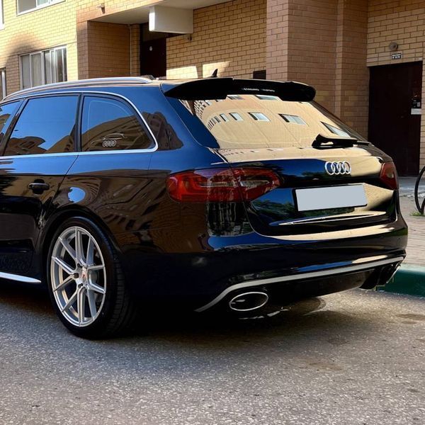 Диффузор заднего бампера на Audi A4 B8 2011-2015 стиль RS4 обычный бампер 427788 фото Диффузор заднего бампера на Audi A4 B8 2011-2015 стиль RS4 обычный бампер 427788 фото