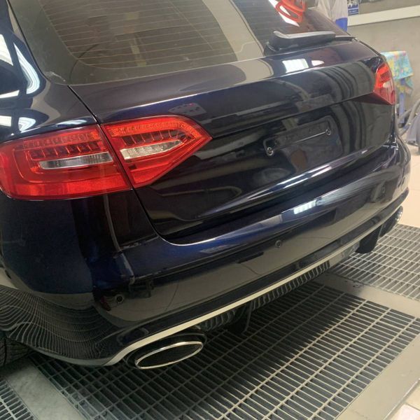 Диффузор заднего бампера на Audi A4 B8 2011-2015 стиль RS4 обычный бампер 427788 фото Диффузор заднего бампера на Audi A4 B8 2011-2015 стиль RS4 обычный бампер 427788 фото