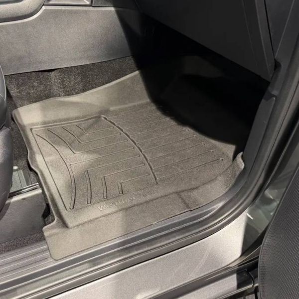 3D килимки для Ford Ranger, Volkswagen Amarok 2023- чорні передні WeatherTech HP 4418491IM 425553 фото