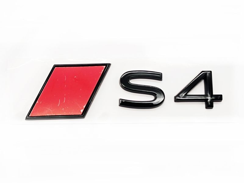 Автологотип емблема напис Audi S4 Tuning Exclusive Black Edition на кришку багажника з ромбом 430940 фото Автологотип емблема напис Audi S4 Tuning Exclusive Black Edition на кришку багажника з ромбом 430940 фото