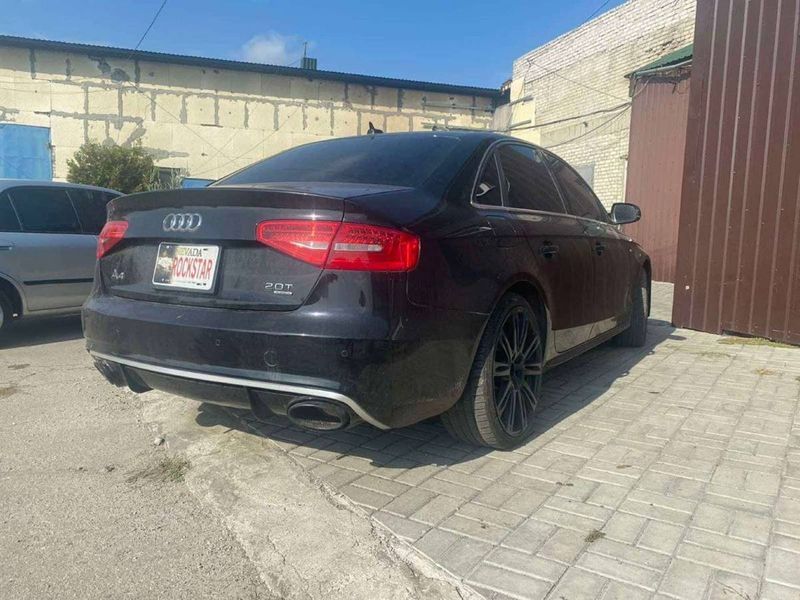 Диффузор заднего бампера на Audi A4 B8 2011-2015 стиль RS4 обычный бампер 427788 фото Диффузор заднего бампера на Audi A4 B8 2011-2015 стиль RS4 обычный бампер 427788 фото