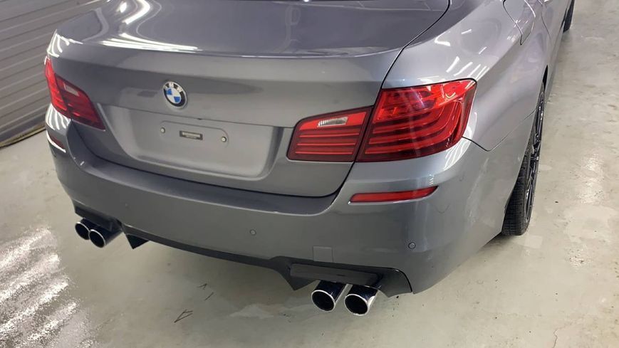 Комплект обвеса передний и задний бампер на BMW 5 F10, F11 2010-2017 в стиле M5 428583 фото