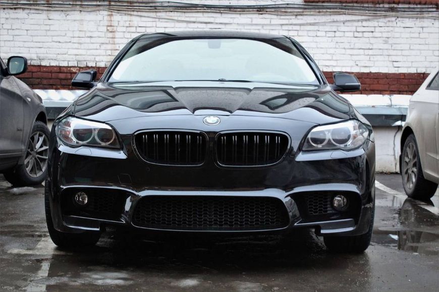 Комплект обвеса передний и задний бампер на BMW 5 F10, F11 2010-2017 в стиле M5 428583 фото
