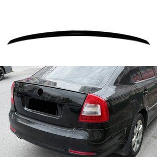 Спойлер на Skoda Octavia A5 2004-2013 чорний глянець 522810 фото