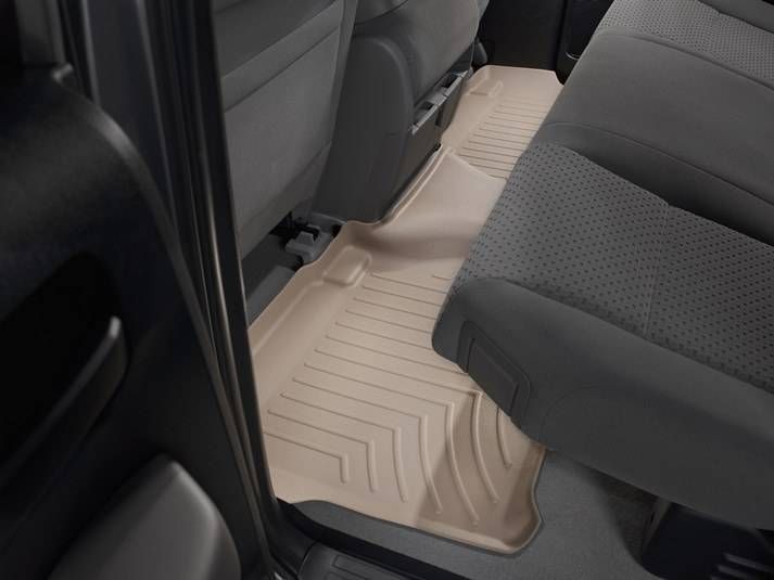 3D коврики для Toyota Tundra 2007-2012 Double Cab бежевые задние WeatherTech 450932 46952 фото