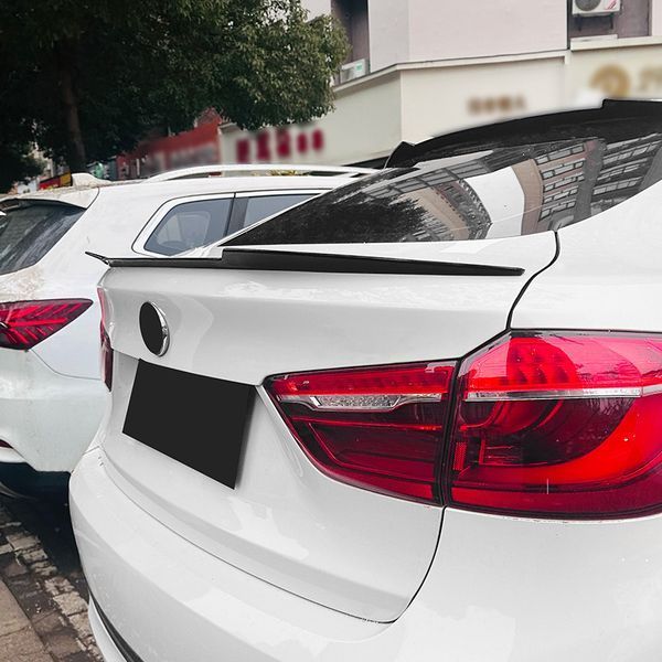 Спойлер на BMW X6 F16 2014-2018 стиль М4 чорний глянець 523528 фото