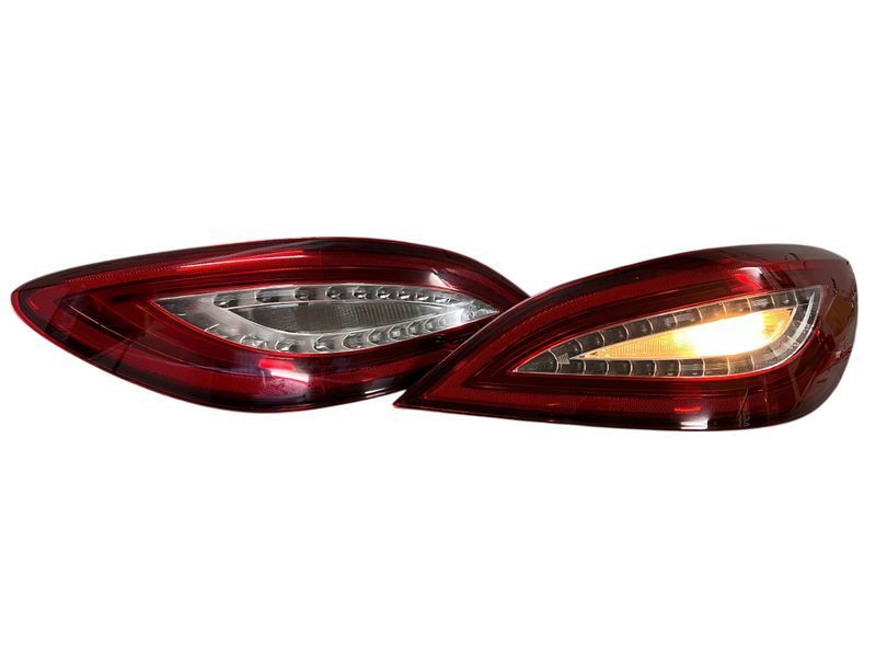 Задні ліхтарі на Mercedes CLS-Class C218 2011-2014 європа 431239 фото