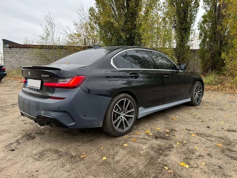 Комплект обвеса передний и задний бампер на BMW 3 G20, G21 2018-2022 M Sport Paket M340i 428561 фото Комплект обвеса передний и задний бампер на BMW 3 G20, G21 2018-2022 M Sport Paket M340i 428561 фото
