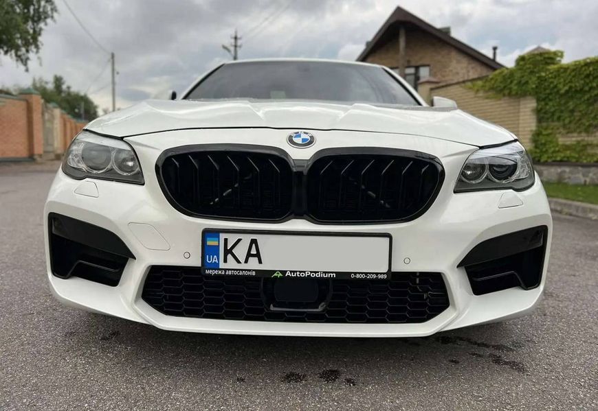 Комплект обвісу передній і задній бампер на BMW 5 F10, F11 2010-2017 стиль M5 F90 LCI 428584 фото Комплект обвісу передній і задній бампер на BMW 5 F10, F11 2010-2017 стиль M5 F90 LCI 428584 фото