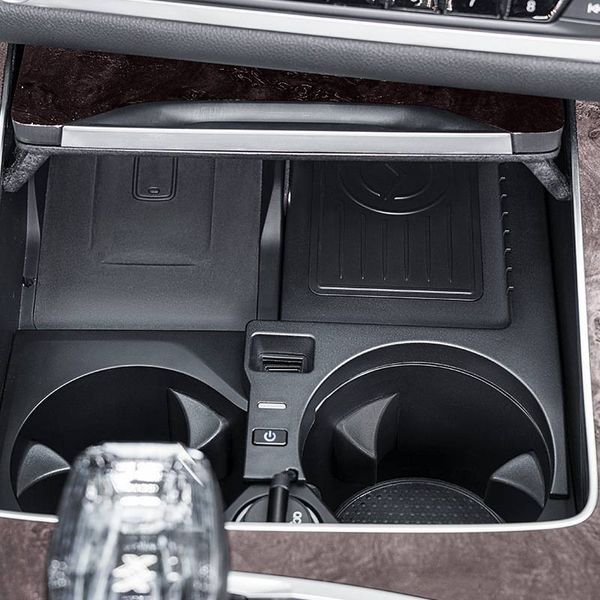 Беспроводная зарядка QI для BMW X5 G05, X7 G07 2018- 415840 фото