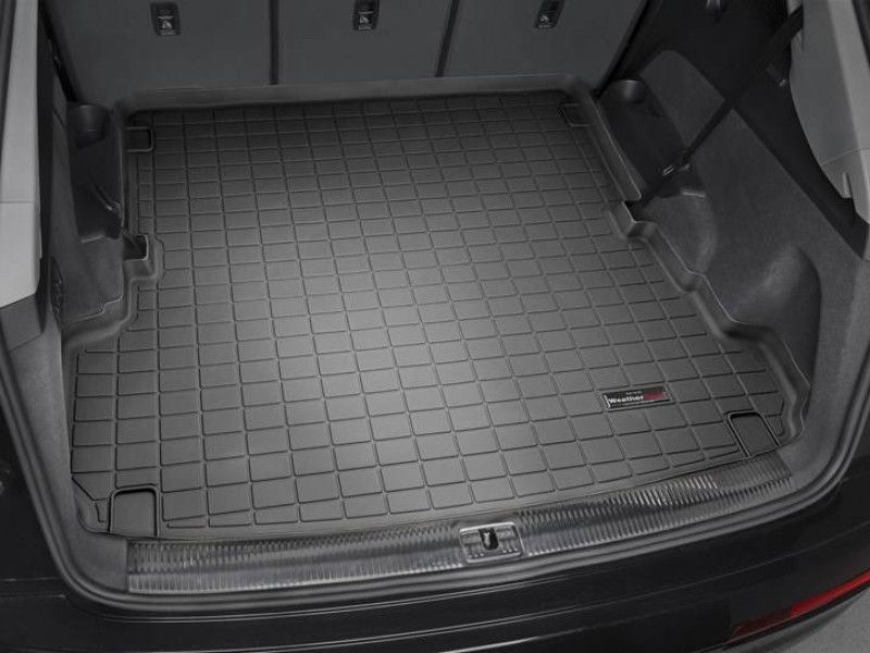 Килимок у багажник для Audi Q7 2015- чорний 7 місць WeatherTech 40853 45880 фото