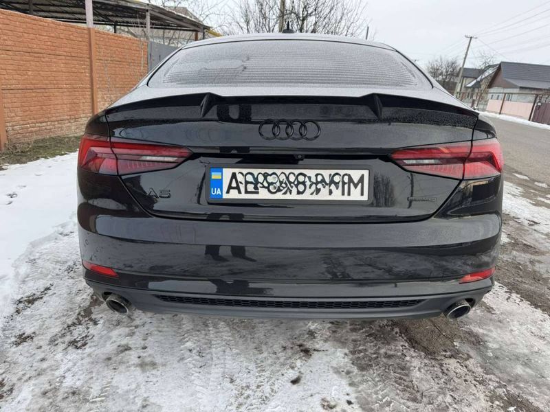 Спойлер на машину Audi A5 2017-2024 Sportback в стиле M4 черный глянец 415878 фото