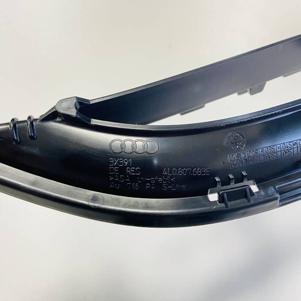 Решітка переднього бампера на Audi Q7 2010-2015 S-Line нижня оригінал 4L0807683E01C 425514 фото