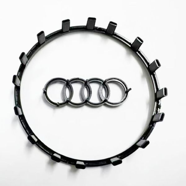 Логотип емблема шильдик на кермо Audi S-Line чорний глянець 423913 фото