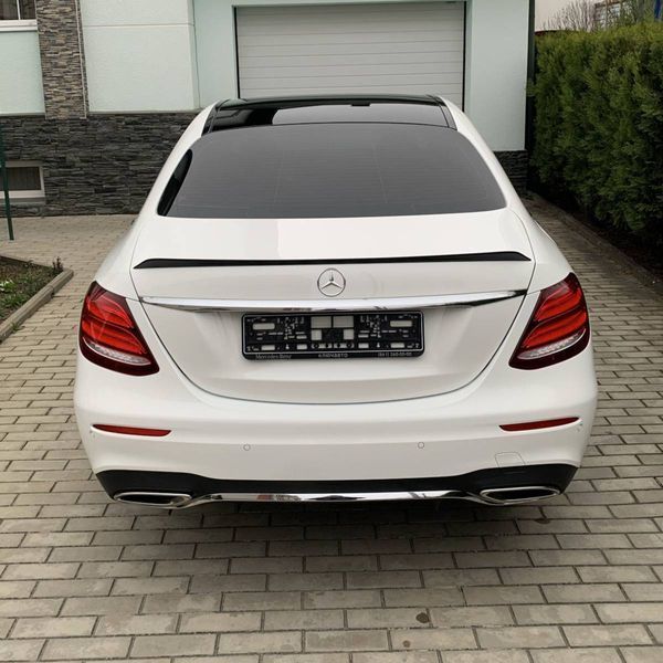 Спойлер на Mercedes E-class W213 2016- E63S Style чорний глянець 430196 фото