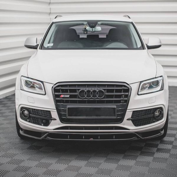Автологотип черная эмблема Audi Q5 2013-2017 Black Edition в решетку радиатора 4K5853601 239025 фото Автологотип черная эмблема Audi Q5 2013-2017 Black Edition в решетку радиатора 4K5853601 239025 фото