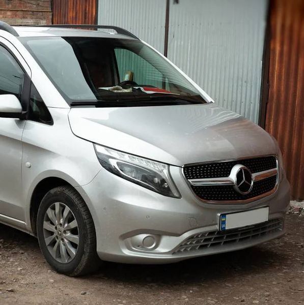 Решетка радиатора на Mercedes Vito W447 2014-2019 Diamond Silver 427584 фото