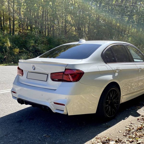 Комплект обвісу передній і задній бампер на BMW 3 F30 2012-2019 М стиль + пороги 240516 фото