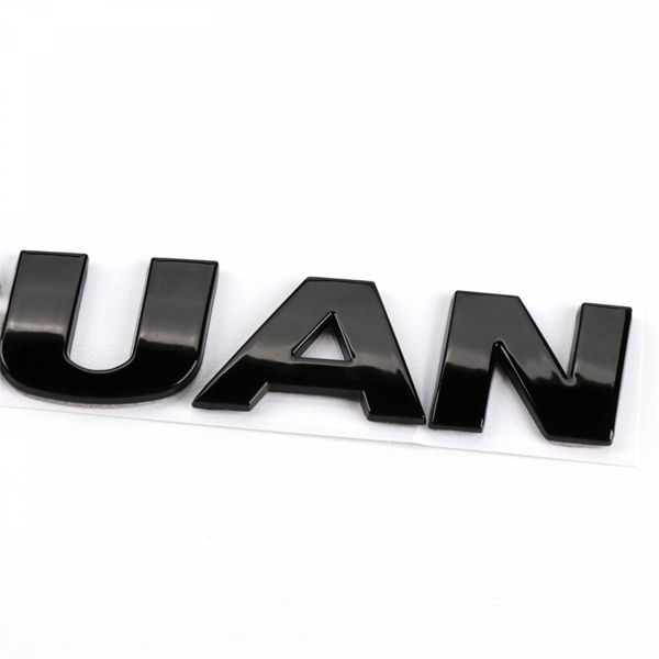 Автологотип шильдик эмблема надпись Volkswagen Tiguan черная на багажник 233638 фото