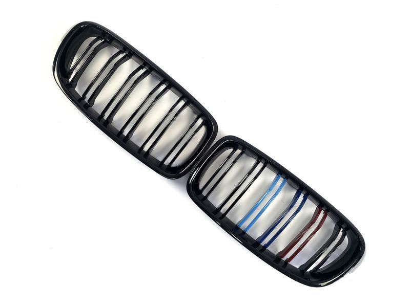 Ноздри M-color (Двойные M-Look) на BMW 3 F30, F31 2011-2018 429018 фото