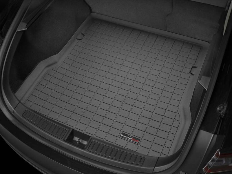 Килимок у багажник для Toyota Corolla Cross 2020- AWD чорний WeatherTech 401496 392746 фото