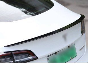 Спойлер на Tesla Model 3, Y 2017- Perfomance чорний глянець 355154 фото